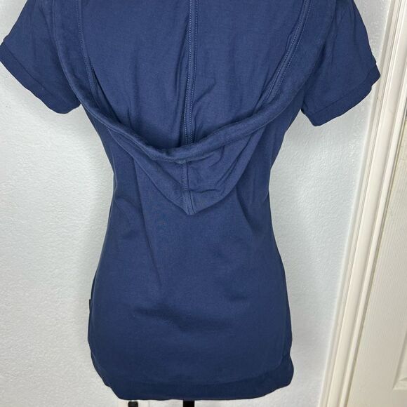 Disney Minnie Hong Kong Short Sleeve Hooded Tee Women’s Dark Blue Top Size L - Picture 6 of 9